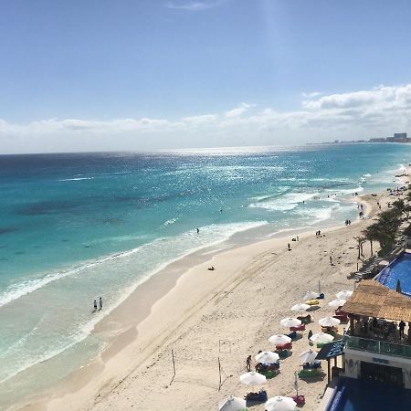 Studio Oceanfront Prime Location Канкун Экстерьер фото